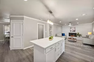 710 Greenland Way, Grand Prairie, TX 75050 - Photo 10