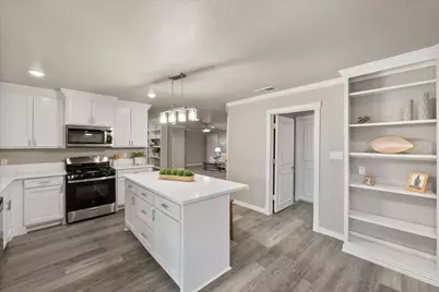 710 Greenland Way, Grand Prairie, TX 75050 - Photo 6