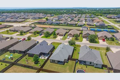 3209 Main Street, Granbury, TX 76049 - Photo 30