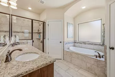 3209 Main Street, Granbury, TX 76049 - Photo 16