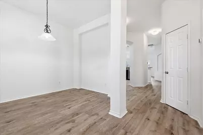 5625 Overland Drive, The Colony, TX 75056 - Photo 4