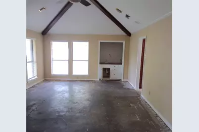 319 Jamie Way, Greenville, TX 75402 - Photo 6