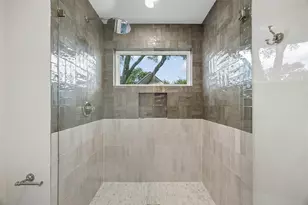 10310 Mosscrest Dr, Dallas, TX 75238 - Photo 34