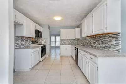 2019 Lavaca Trail, Carrollton, TX 75010 - Photo 4