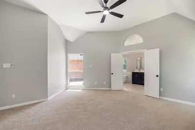 6304 Fox Hunt Drive, Arlington, TX 76001 - Photo 20
