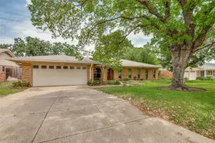 2215 W Sanford St, Arlington, TX 76012 - Photo 24