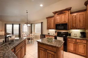 1010 Churchill Dr, Princeton, TX 75407 - Photo 6