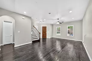 8607 Calvin Rd, Irving, TX 75063 - Photo 16