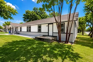 409 Jefferson Ave, Princeton, TX 75407 - Photo 2