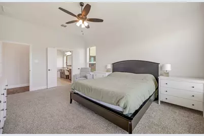 513 River Bank Court, Granbury, TX 76049 - Photo 16