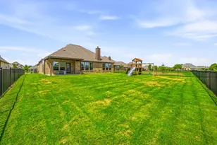 513 River Bank Ct, Granbury, TX 76049 - Photo 26