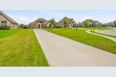 513 River Bank Court, Granbury, TX 76049 - Photo 28