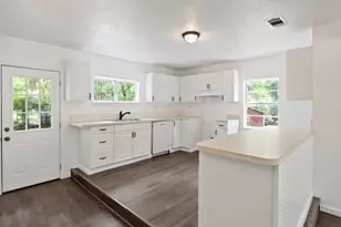 14224 Daniel Boone Ln, Log Cabin, TX 75148 - Photo 6