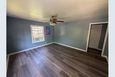 627 E Woodard Street, Denison, TX 75021 - Photo 2