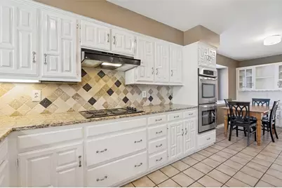1307 N Trail Drive, Carrollton, TX 75006 - Photo 12