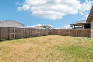 1025 Mason St, Aubrey, TX 76227 - Photo 34
