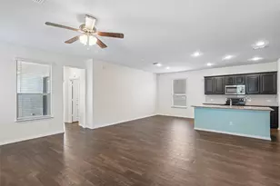 1025 Mason St, Aubrey, TX 76227 - Photo 16