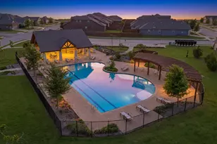 1025 Mason St, Aubrey, TX 76227 - Photo 36