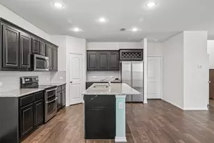1025 Mason St, Aubrey, TX 76227 - Photo 12