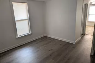 411 S Bradshaw St, Denton, TX 76205 - Photo 12
