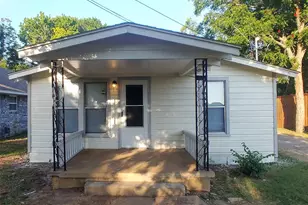411 S Bradshaw St, Denton, TX 76205 - Photo 1