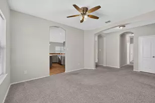 710 Bowie Ln, Mansfield, TX 76063 - Photo 12