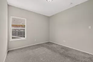 710 Bowie Ln, Mansfield, TX 76063 - Photo 32