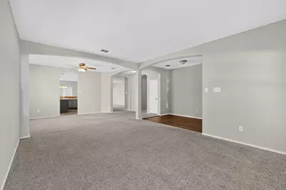 710 Bowie Lane, Mansfield, TX 76063 - Photo 10