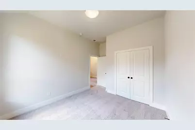 2825 S Grove Street, Fort Worth, TX 76104 - Photo 18