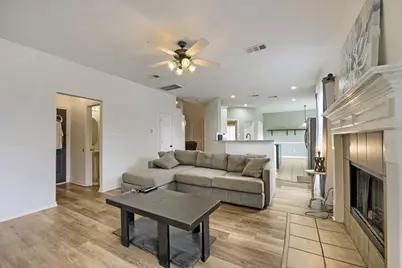 5016 Coral Creek Drive, Fort Worth, TX 76135 - Photo 14