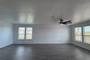 9312 Red Brush Trl, Fort Worth, TX 76131 - Photo 10