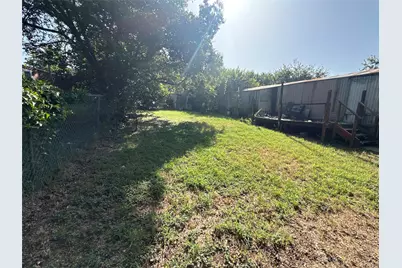25 Lee Street, Keene, TX 76059 - Photo 2