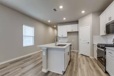 4805 Everly Court, Princeton, TX 75071 - Photo 8