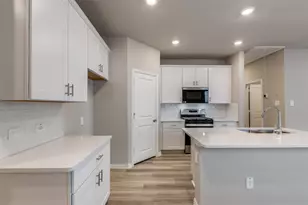 4805 Everly Ct, Princeton, TX 75071 - Photo 6
