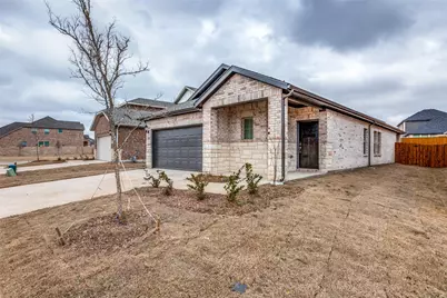 4805 Everly Court, Princeton, TX 75071 - Photo 2