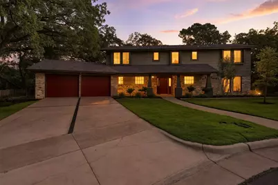 401 Rocky Canyon Court, Arlington, TX 76011 - Photo 2