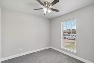 2214 Cancun Dr, Mansfield, TX 76063 - Photo 20