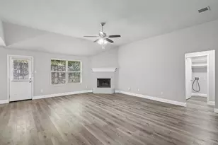 2214 Cancun Dr, Mansfield, TX 76063 - Photo 6