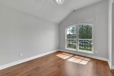 5205 Mirror Lake Drive, Haltom City, TX 76117 - Photo 4