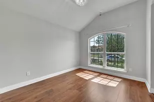 5205 Mirror Lake Dr, Haltom City, TX 76117 - Photo 4