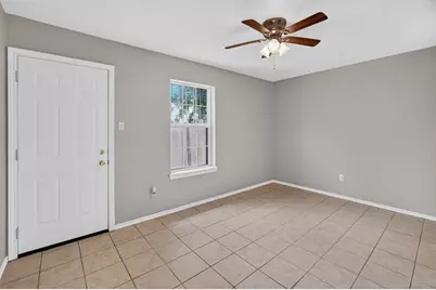 1424 E Mulkey Street #1426, Fort Worth, TX 76104 - Photo 2