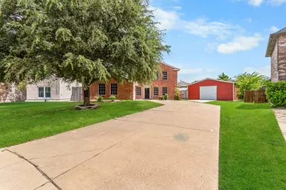 3415 Elmwood Court, Sachse, TX 75048 - Photo 4