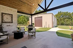 722 Clubview Dr, Mabank, TX 75143 - Photo 22