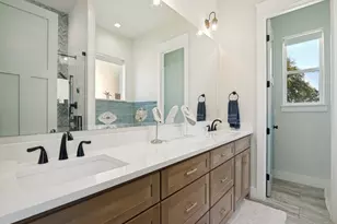 722 Clubview Dr, Mabank, TX 75143 - Photo 14