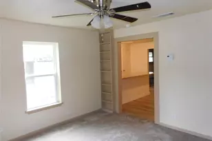407 NE 4th St, Hubbard, TX 76648 - Photo 18