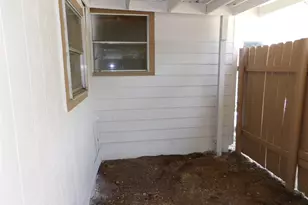 407 NE 4th St, Hubbard, TX 76648 - Photo 30