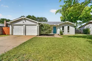 404 NW Wintercrest Rd, Burleson, TX 76028 - Photo 4