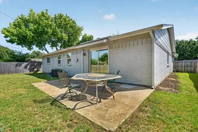 404 NW Wintercrest Road, Burleson, TX 76028 - Photo 36