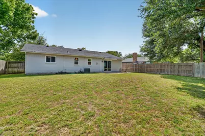 404 NW Wintercrest Road, Burleson, TX 76028 - Photo 36