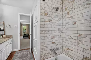 404 NW Wintercrest Rd, Burleson, TX 76028 - Photo 18